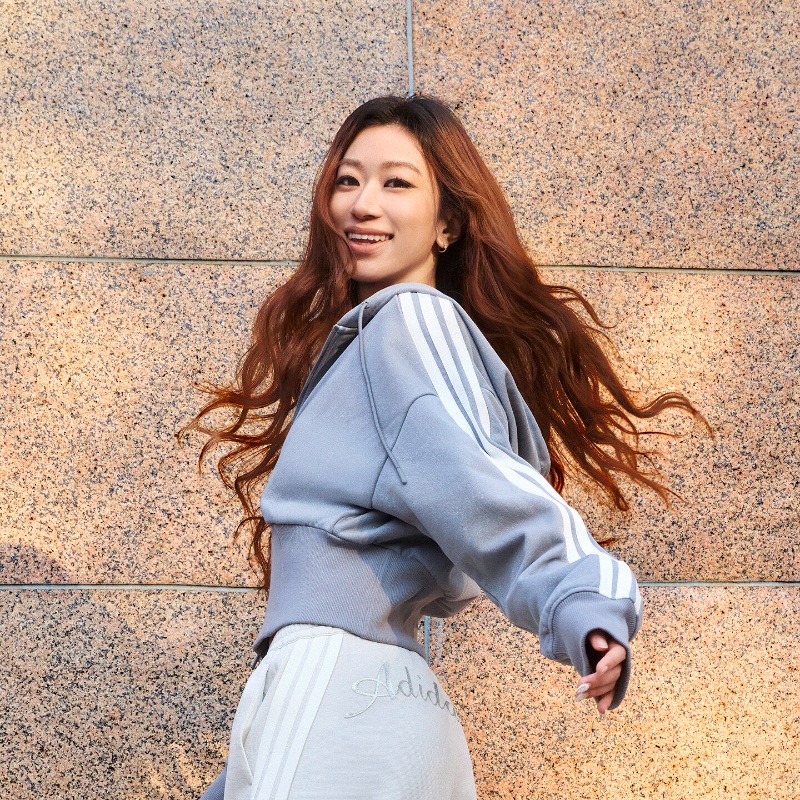 아디다스 비대칭 지퍼 우븐 재킷 스프링 하이 스트리트  - Street Fashion Adidas 리뷰 및 가격
